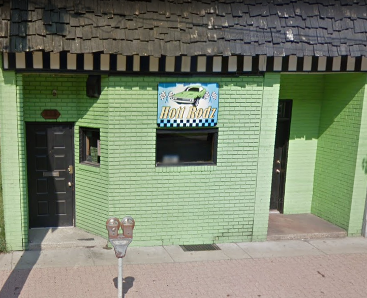 Hott Rodz Bar and Lounge Glassport, PA