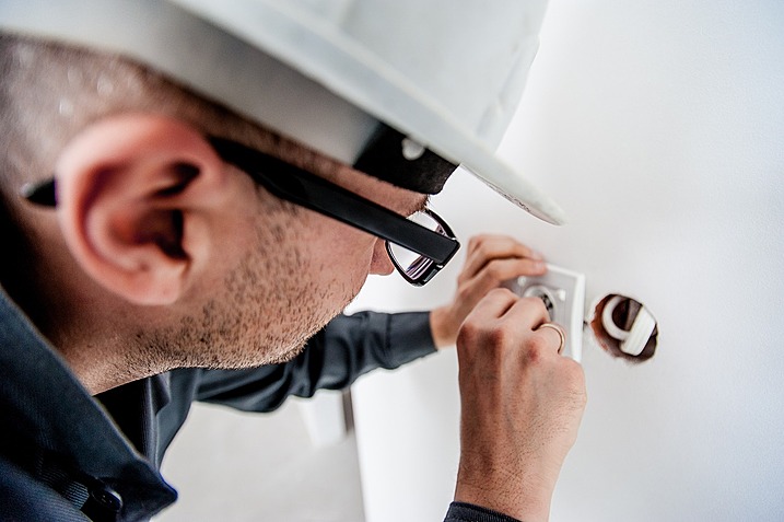 Safe Electric Llc Construction Trades Home Services Columbus Oh